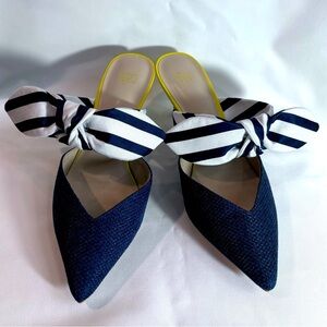 CABI Sz 8 Mules Pointy Toe Bow Contrasting Kitten Heels Slip On Shoes